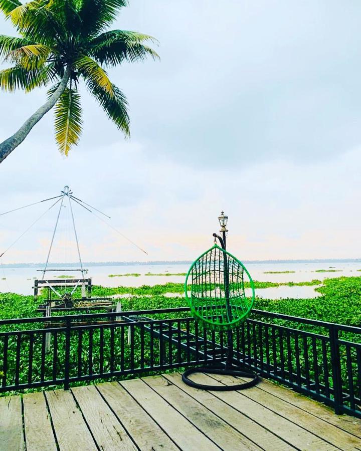 Kallanchery Retreat Kochi Eksteriør bilde