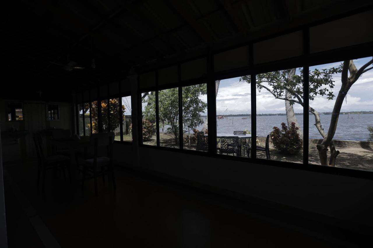 Kallanchery Retreat Kochi Eksteriør bilde